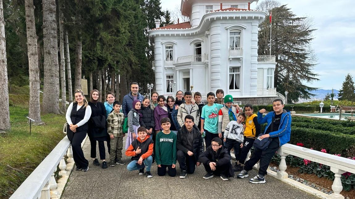 Okulumuz 6. Sınıf Öğrencileri Trabzon Atatürk Köşkünü Gezdiler.